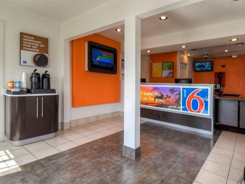 Motel 6-Escondido, Ca Ngoại thất bức ảnh