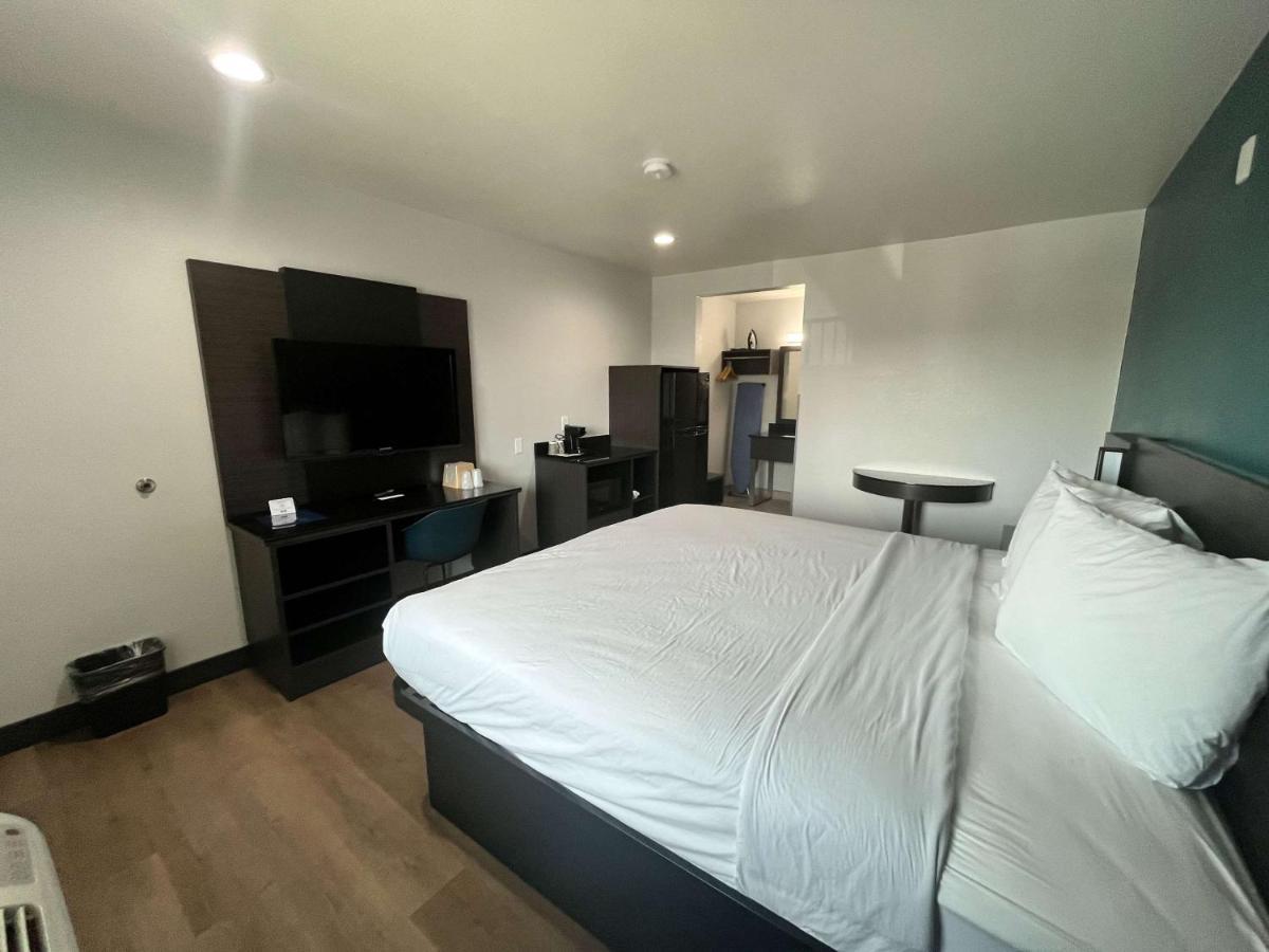 Motel 6-Escondido, Ca Ngoại thất bức ảnh