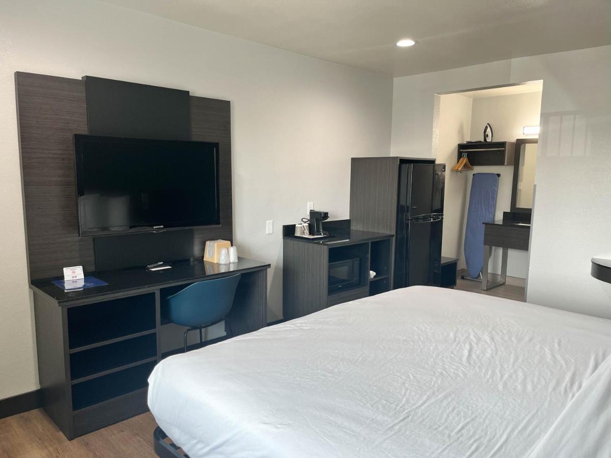 Motel 6-Escondido, Ca Ngoại thất bức ảnh