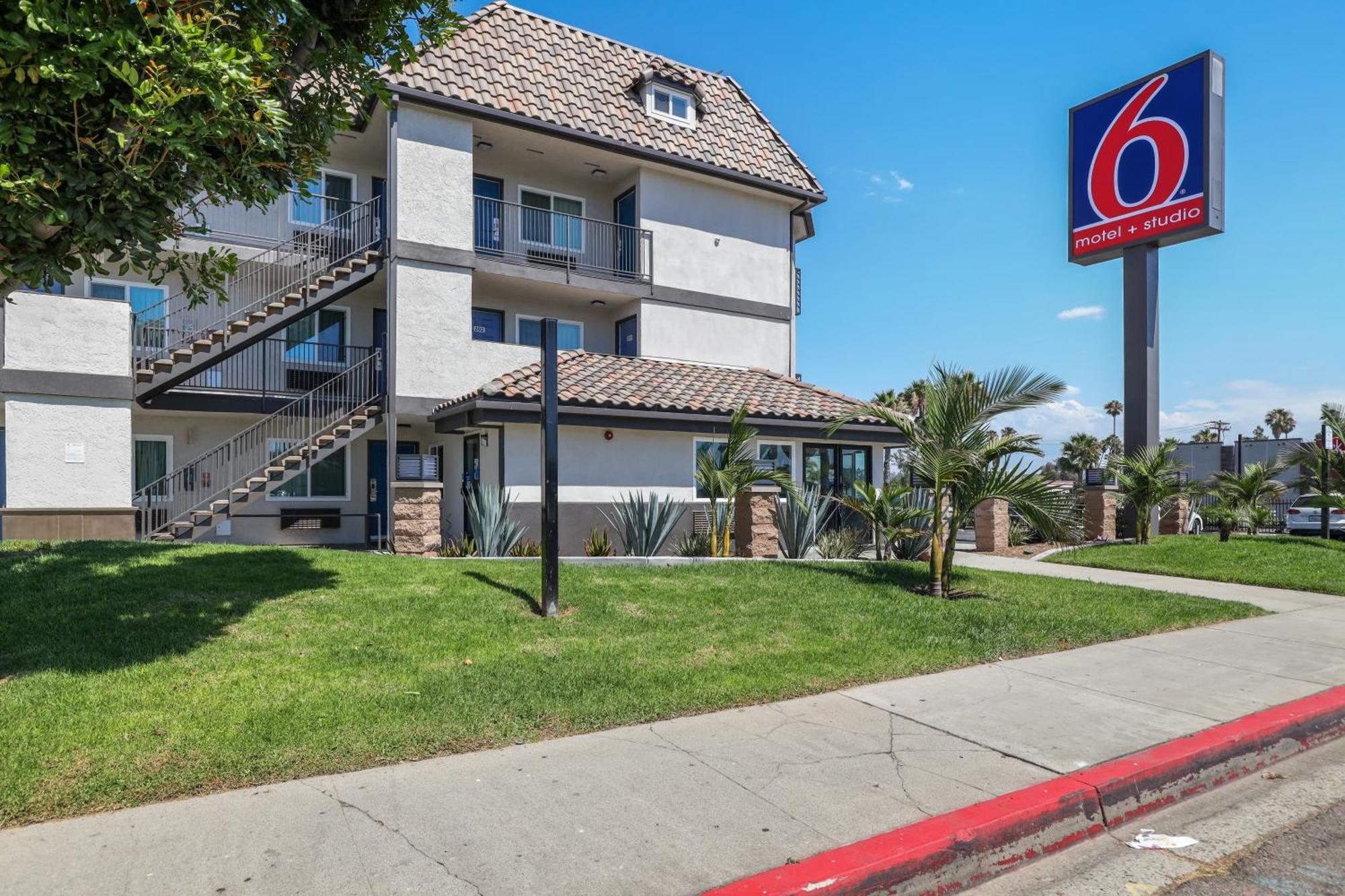Motel 6-Escondido, Ca Ngoại thất bức ảnh
