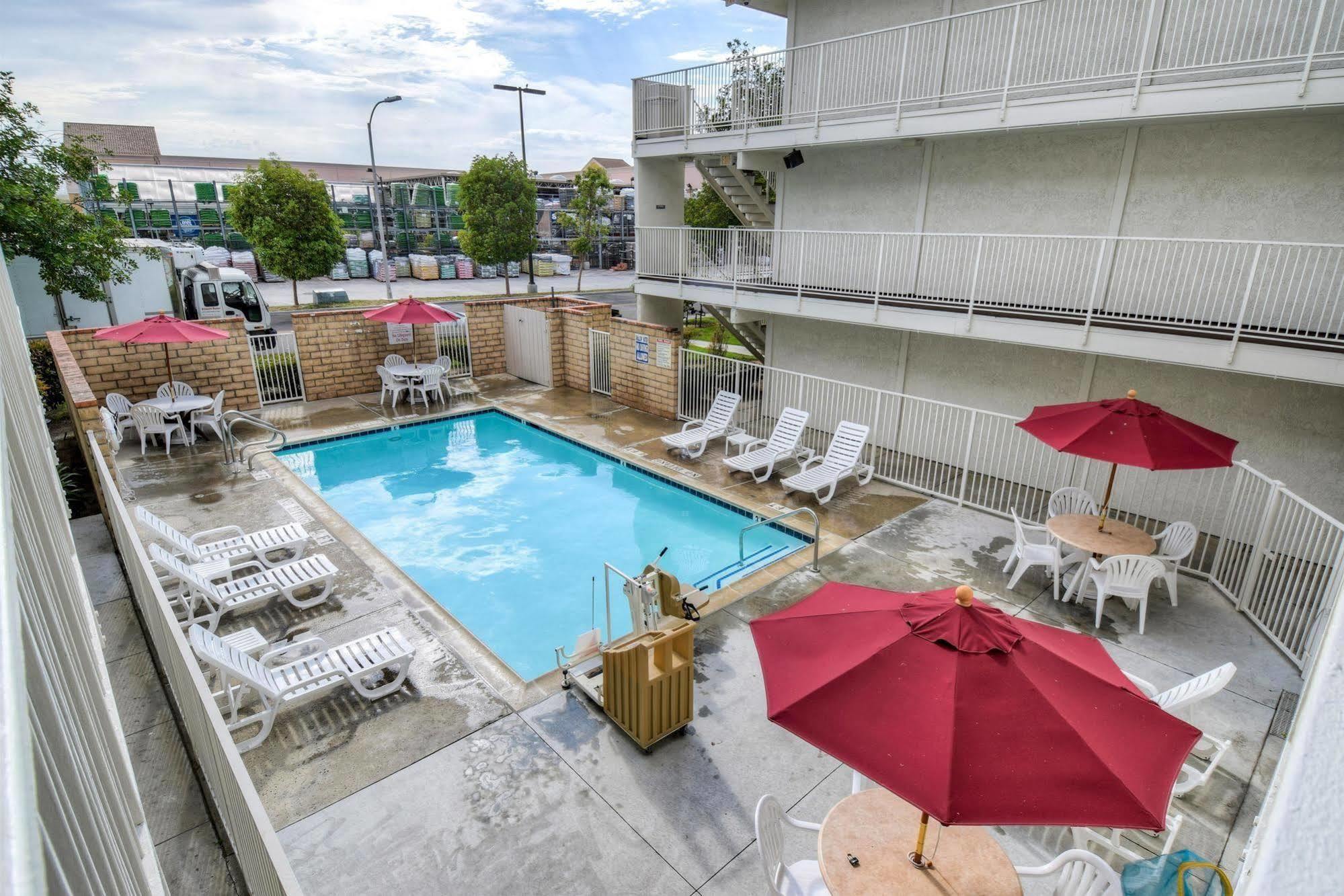 Motel 6-Escondido, Ca Ngoại thất bức ảnh